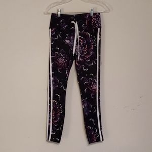 Avia Leggings Floral Abstract Women’s Size S/CH (4-6)